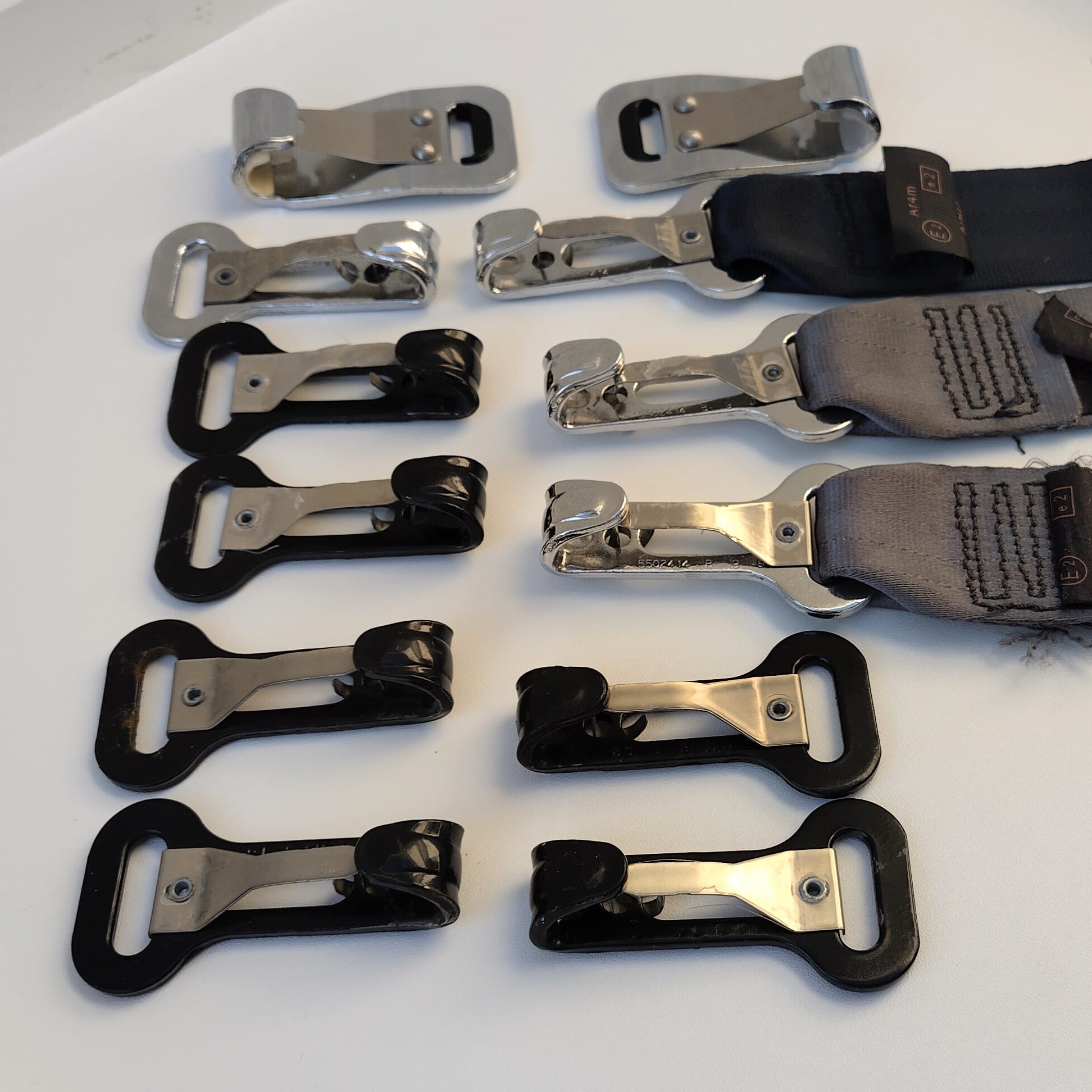 Haken von Autogurt Recycling einzeln