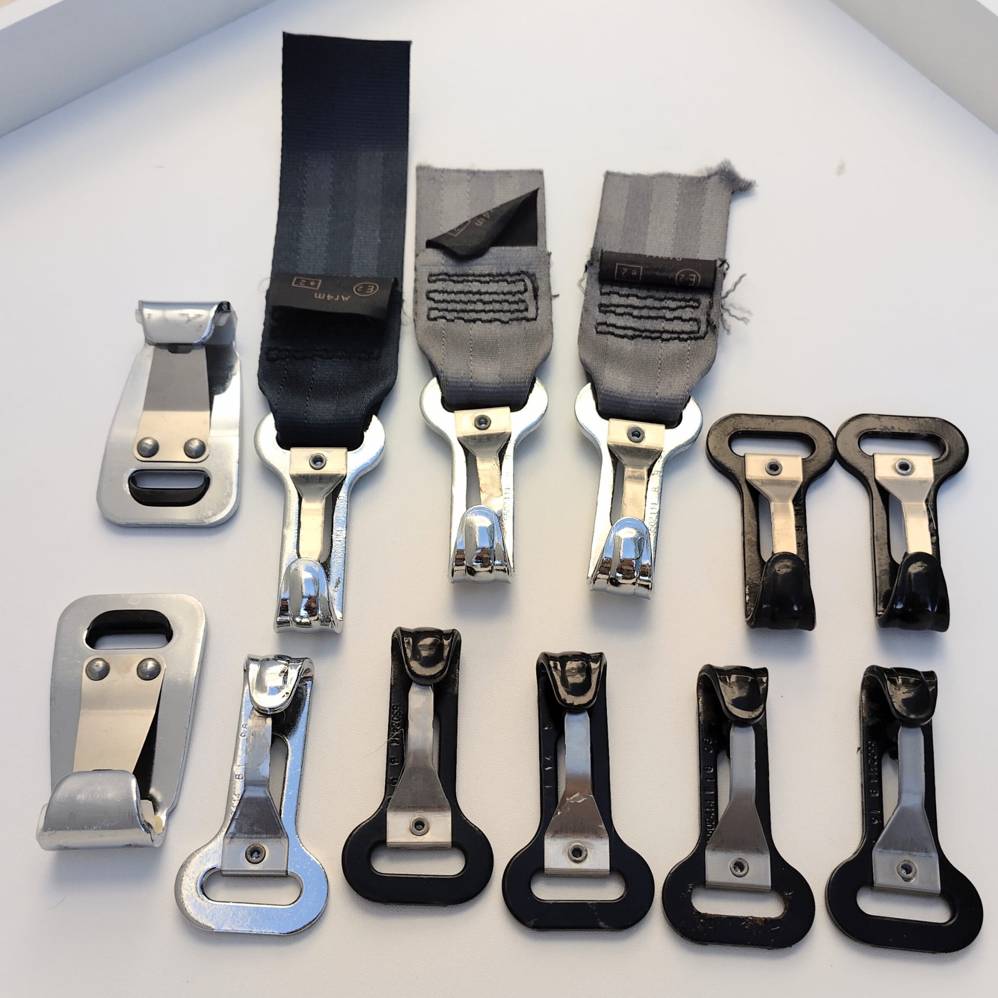 Haken von Autogurt Recycling einzeln