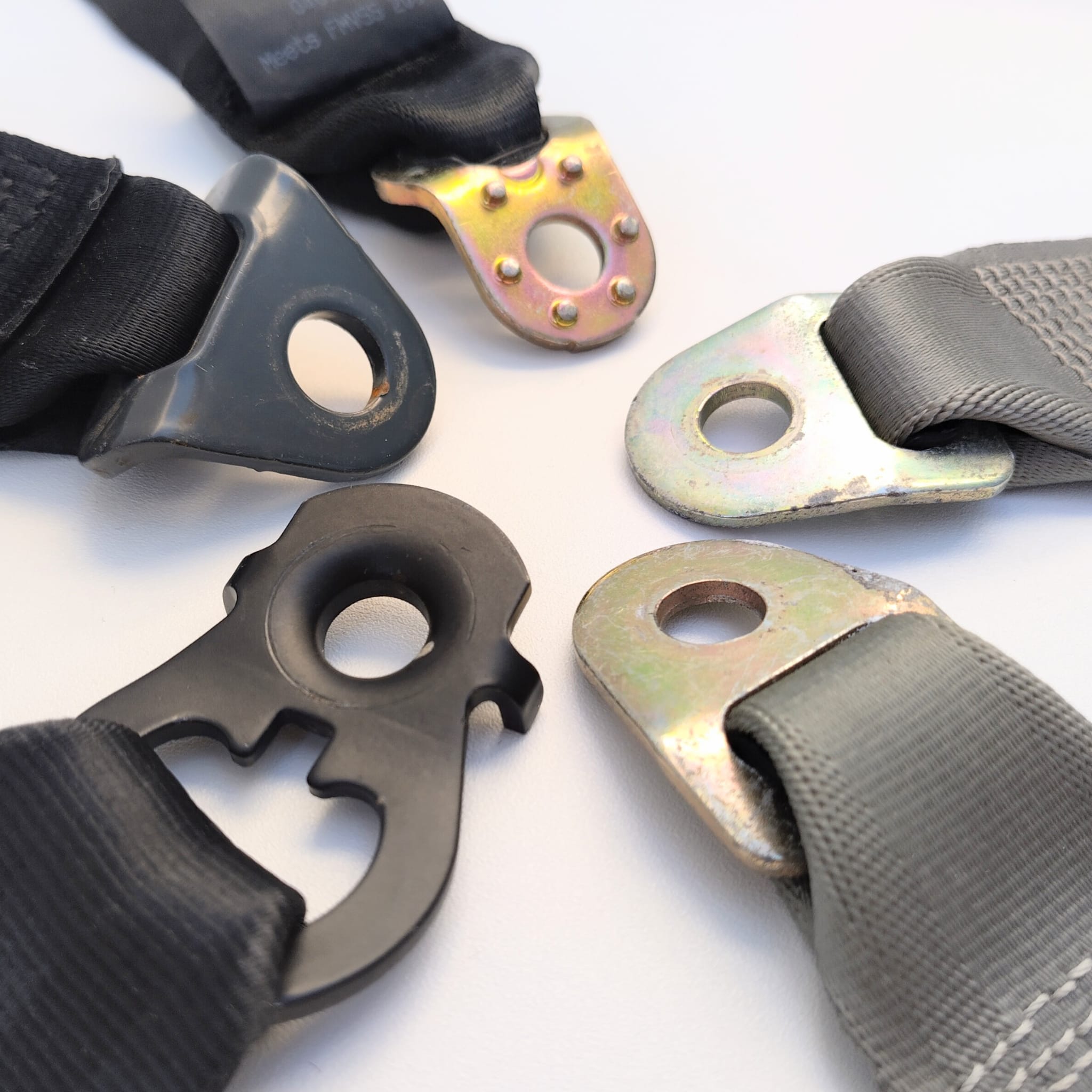 gebrauchte Autosicherheitsgurte