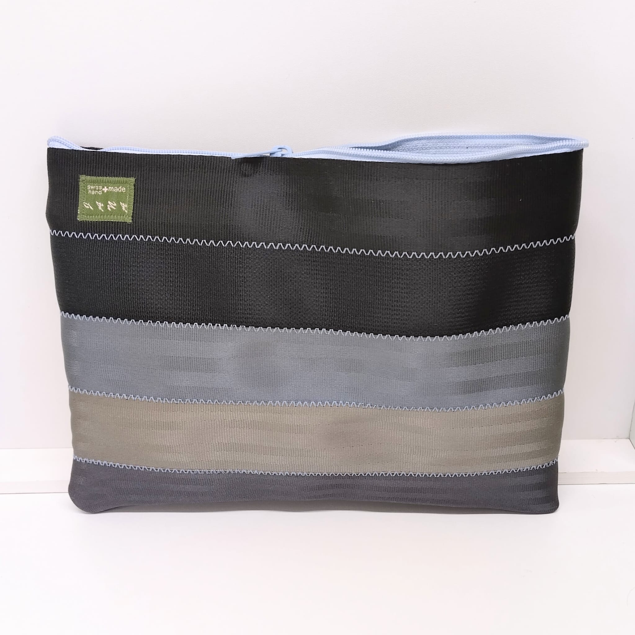 Tablet-Hülle, Tablet-Tasche, I-Pad Etui Autogurt Upcycling