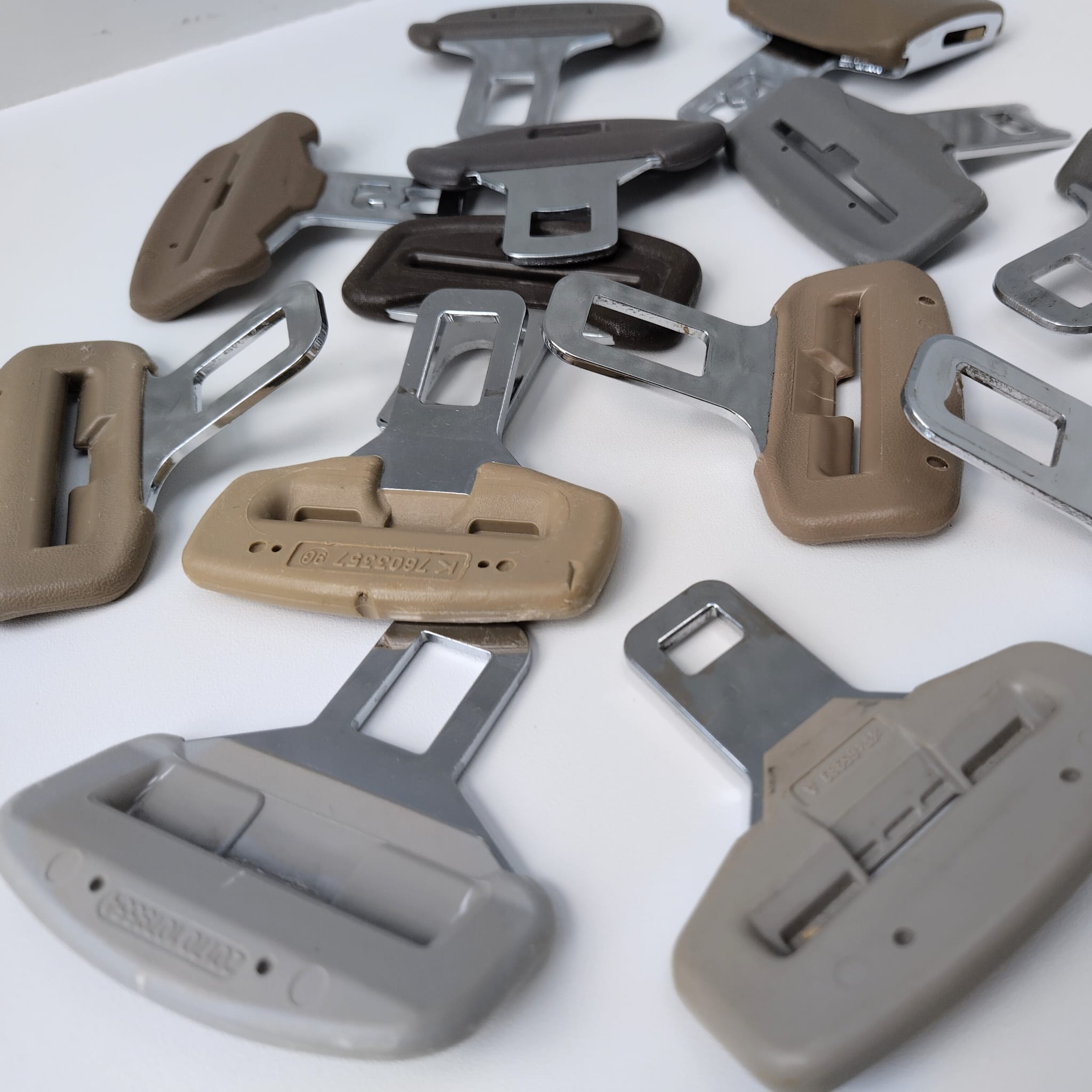 Schlosszunge Recycling einzeln braun